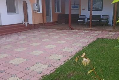 Casa mobilata si utilata pe strada linistita cu acces usor - 2