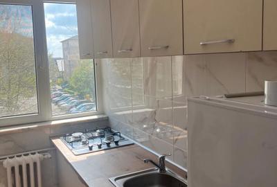 Apartament cu 2 camere decomandat în Complex Studențesc - 2