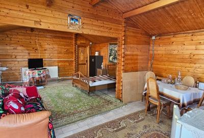 Casă cu 2 camere cu Teren 1706 Mp în Central - 1