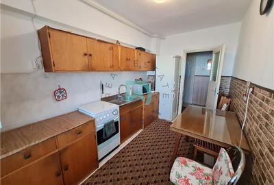 Apartament cu 2 camere decomandat în Astra - 12