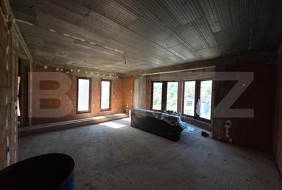 Teren 10 ari cu casa la rosu 240 mp, plus garaj-Valea Rusului, panorama oras - 3