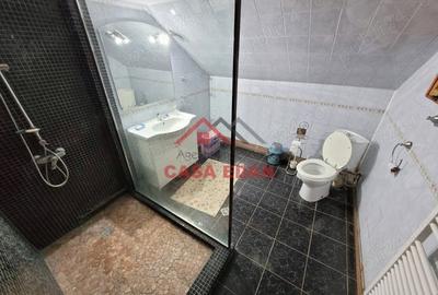 Casă cu 6 camere în Câmpina - 1