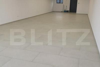 Spațiu comercial, de 122 mp, în Central - 1