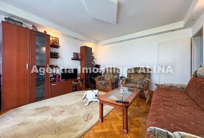 Apartament cu 3 camere decomandat în Progresul - 7