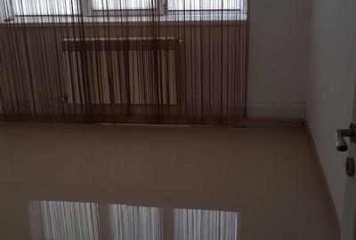 Spațiu comercial, în Popoveni - 8