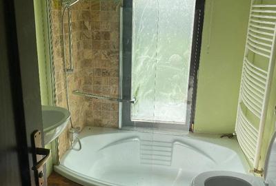 Casă cu 3 camere cu Teren 2125 Mp în Vechea - 4