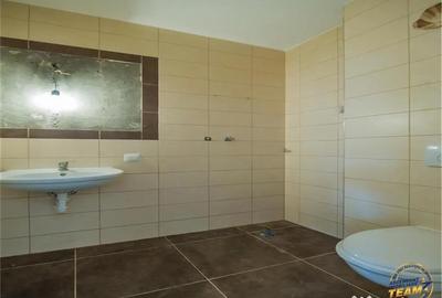 Apartament cu 3 camere decomandat în Avantgarden - 17