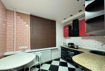 Apartament cu 2 camere decomandat în Apărătorii Patriei - 3