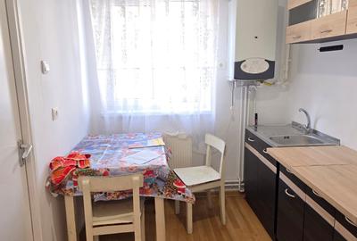 Apartament cu 4 camere în Central - 2