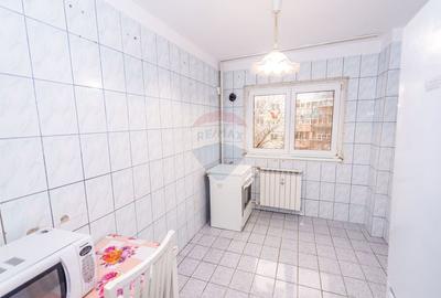 Apartament cu 3 camere semidecomandat, mobilat în Tei - 5