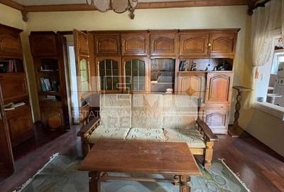 Duplex cu 8 camere cu Canalizare în Central - 4