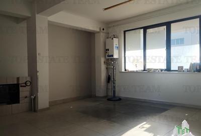 Spatiu comercial modern - 60 mp, cu vizibilitate excelenta, zona Aparatorii Patr - 3