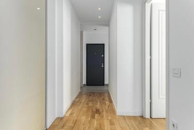 Casă individuală cu 7 camere cu Teren 50 Mp în Moșilor - 3