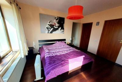 Casă cu 7 camere cu Teren 844 Mp în Apărătorii Patriei - 18