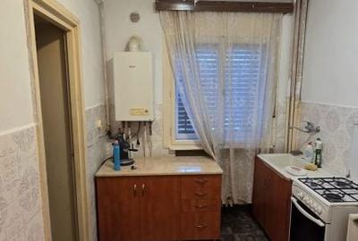 Apartament cu 2 camere decomandat în Micro 15 - 9