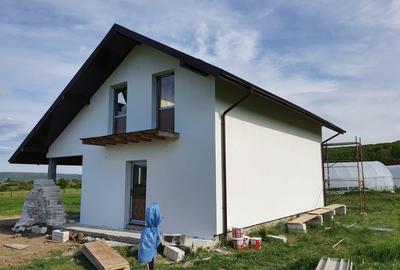Judetul Valcea  com. Zatreni teren in suprafata 33 ha - 4