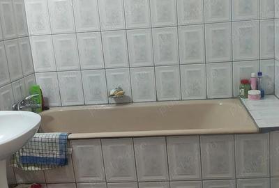 Apartament cu 2 camere decomandat în Rahova - 3