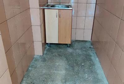 Casa de vanzare in cartierul Terezian, Sibiu - 2 camere, curte comuna. - 7