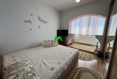 Apartament de vanzare 3 camere pivnita Sibiu Cal Poplacii - 3