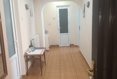 Apartament cu 3 camere decomandat în Central - 5