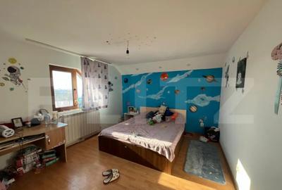 Casă cu 5 camere cu Teren 983 Mp în Miroslava