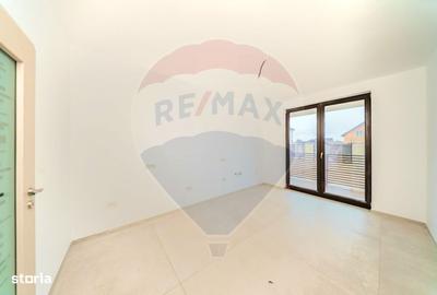Casă cu 4 camere cu Teren 500 Mp în Central - 4