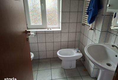 Casă cu 4 camere cu Teren 234 Mp în Central - 13