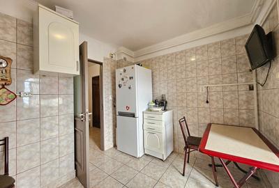 Apartament cu 3 camere decomandat în Găvana 3 - 16