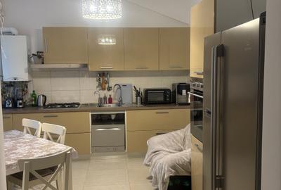 Apartament cu 3 camere la mansarda, 85 mp - 2