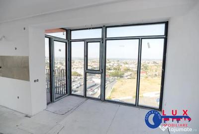 Apartament cu 2 camere semidecomandat în E3 - 13