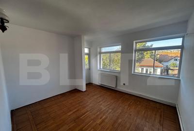 Casa de vanzare, 300 mp, strada Jiului - 8