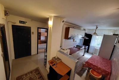 Apartament cu 3 camere, zona Centrul Civic, COD 8273 - 5