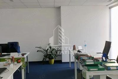 Spațiu comercial, de 116 mp, în Gheorghe Lazăr - 2