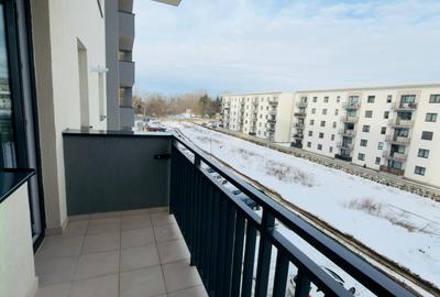 Apartament cu 2 camere decomandat, mobilat în Tractorul - 4