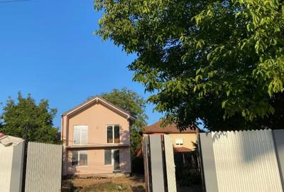 Casă cu 5 camere în Săftica - 2