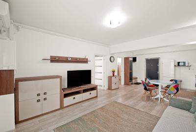 Inchiriere apt 2 camere, pe Faleza, cu vedere la Dunare situat in bloc nou - 2