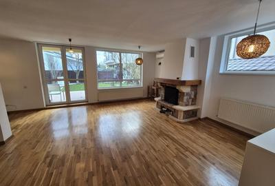 Duplex cu 5 camere cu Canalizare în Ostratu - 14