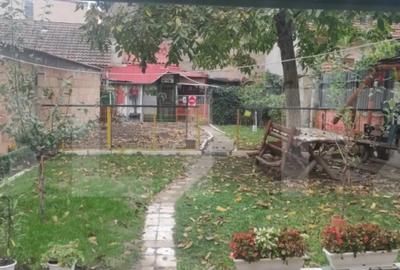 Casă cu 4 camere cu Teren 411 Mp în Central - 10