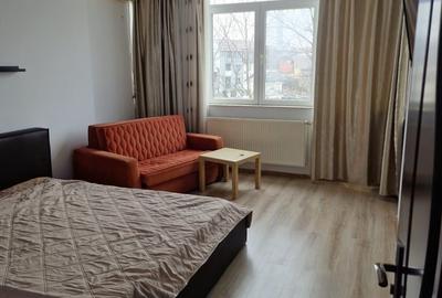 Garsonieră decomandată în Apărătorii Patriei - 3