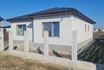 CASA  - COMUNA BERCENI - 4