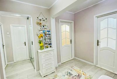 Apartament cu 3 camere decomandat în Exterior Vest - 6