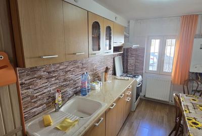 Apartament cu 3 camere în Central - 11