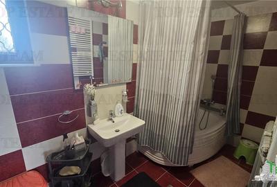 Casă individuală cu 6 camere cu Canalizare în Cornetu - 13