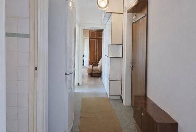 Apartament cu 3 camere semidecomandat în Central - 6