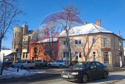 Casă cu 2 camere cu Teren 102 Mp în Central - 10