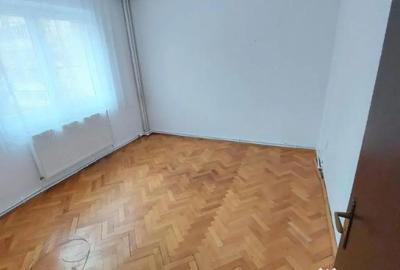 Apartament cu 2 camere decomandat în Tătărași