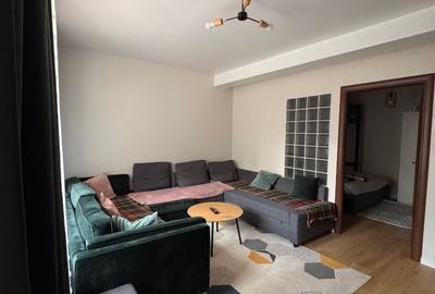 Apartament cu 3 camere semidecomandat, mobilat în Sud - 15