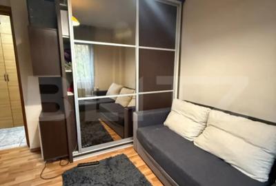 Apartament cu 4 camere decomandat în 9 Mai - 10