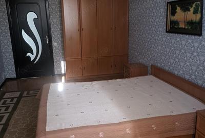 Garsonieră în Titan