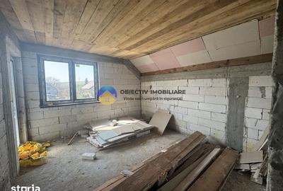 Casă cu 4 camere cu Teren 953 Mp în Girov - 4